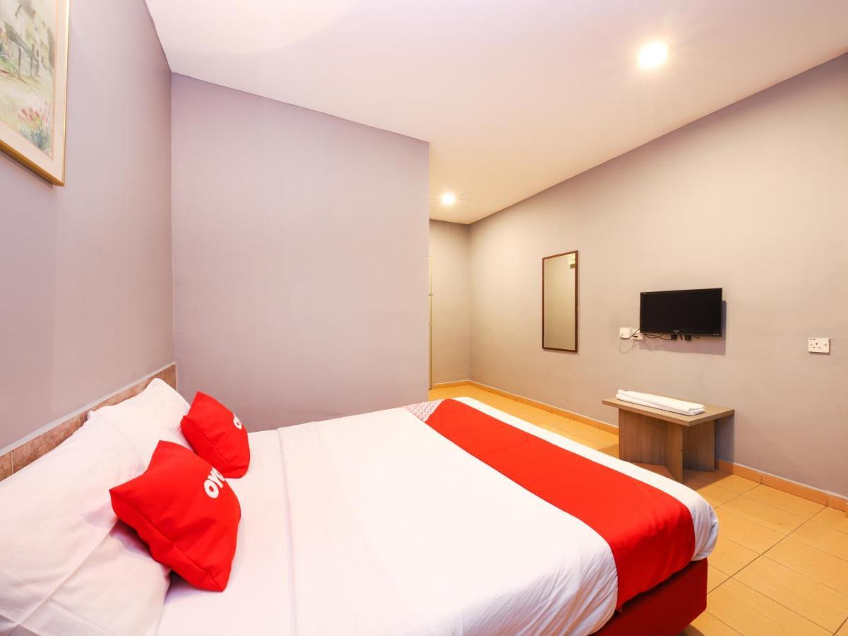 Oyo 89676 Hotel 22 Seremban Extérieur photo