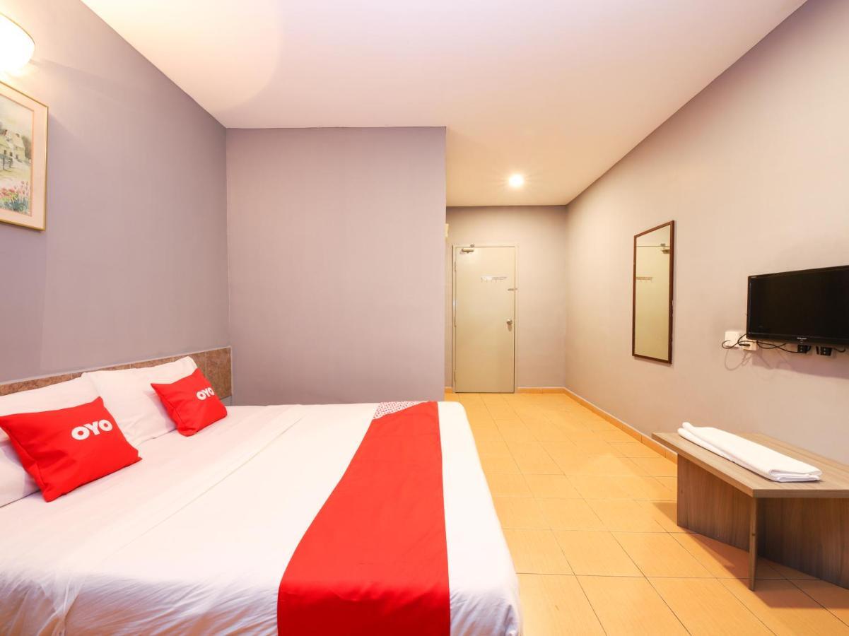Oyo 89676 Hotel 22 Seremban Extérieur photo